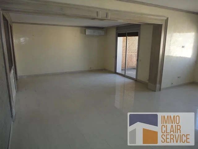 Ruim Appartement met Terras in Gauthier, Casablanca