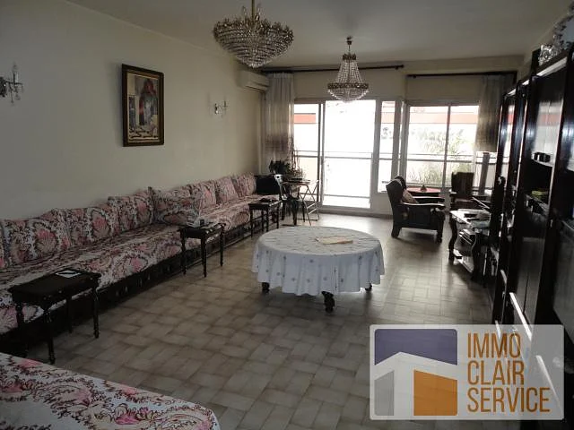 شقة للبيع في المعاريف - الدار البيضاء