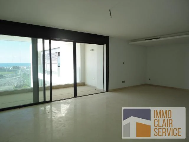 Luxueus Appartement met Zeezicht in Casablanca