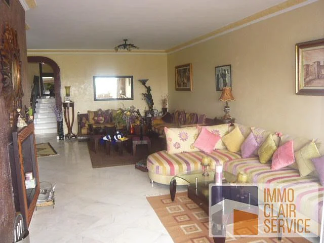 Gemeubileerde villa met zeezicht in Casablanca