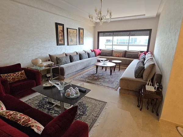 Te huur: Luxe Appartement in Mohammedia met Zwembadzicht