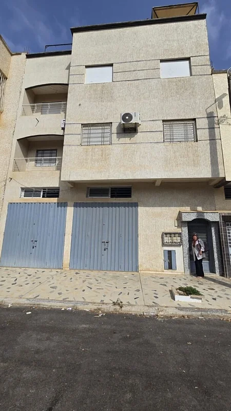 À VENDRE – Immeuble R+2 à Allal Bahraoui