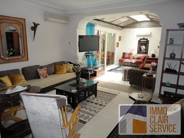 Gemeubeld appartement te huur in Racine, Casablanca