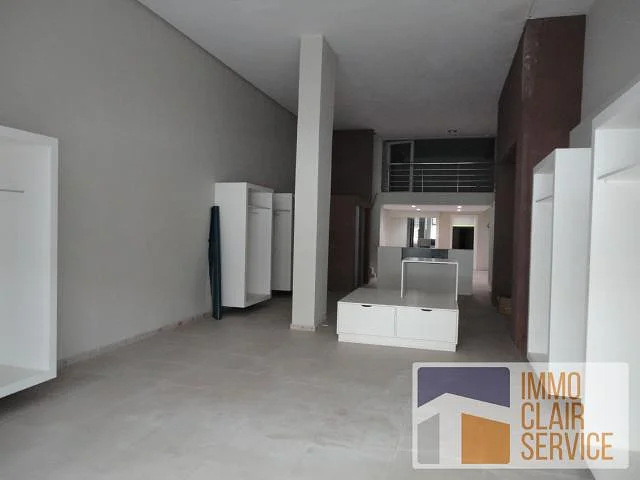 محل تجاري للبيع في منطقة راقية بالدار البيضاء