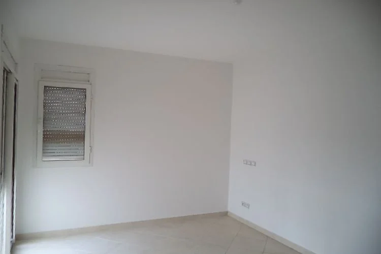 شقة جديدة في إقامة آمنة براباط