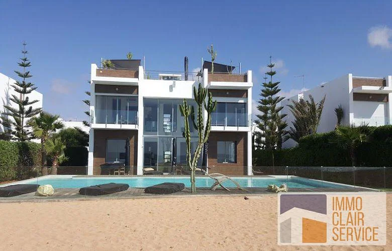 Luxueuze Villa met Zeezicht in Mohammedia