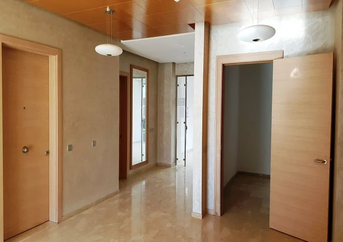 شقة للإيجار في الرباط بموقع ممتاز