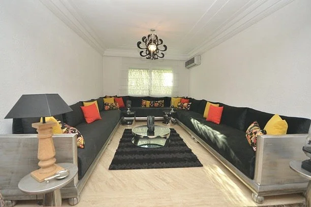 Zonnig Appartement in Casablanca met Garage