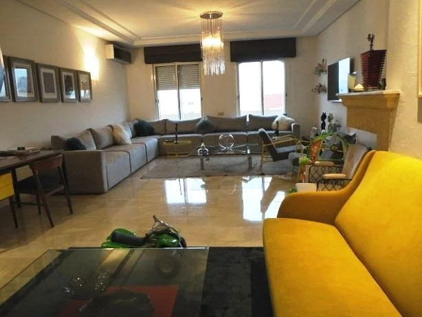 Unfurnished Apartment for Rent in Calm Cil Area