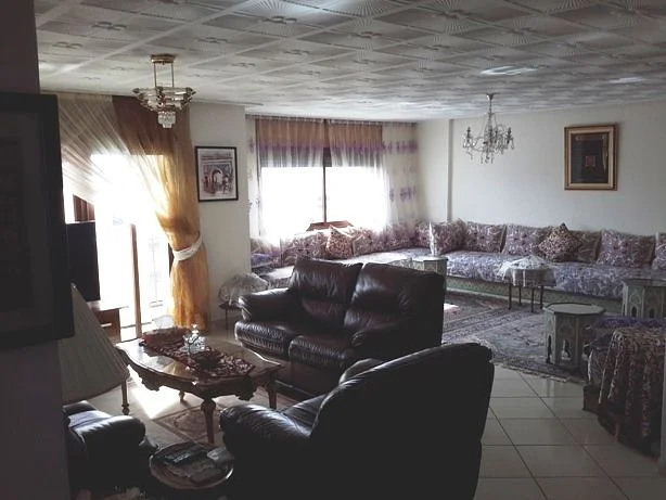 شقة للبيع في المعاريف، الدار البيضاء