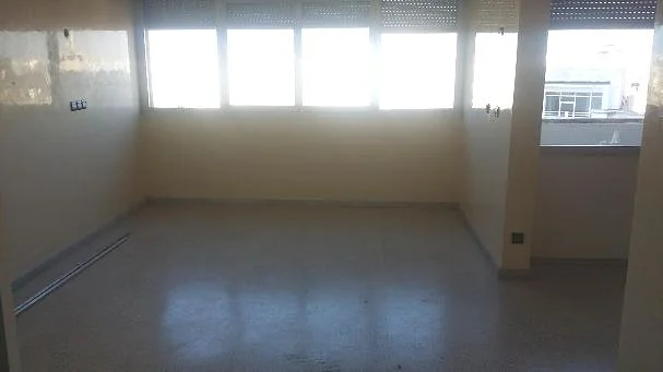 Licht appartement met balkon in het hart van Maarif