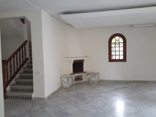 Te Huur: Luxe Villa met Tuin in Casablanca Cil