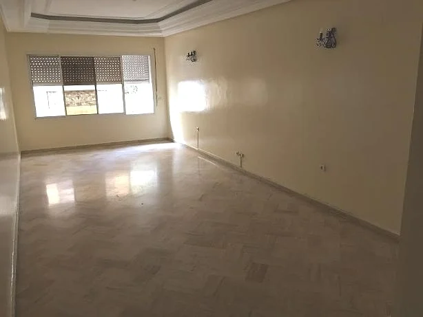 Appartement te Huur in Casablanca Racine met Veel Licht