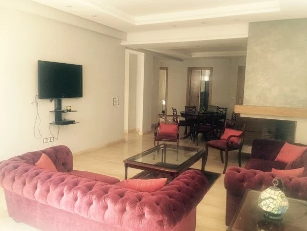Mooi gemeubileerd appartement in Gauthier, Casablanca
