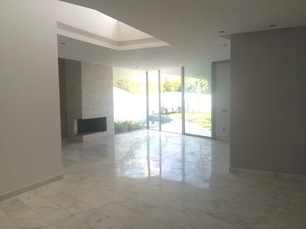 Moderne Villa met zwembad in Bouskoura