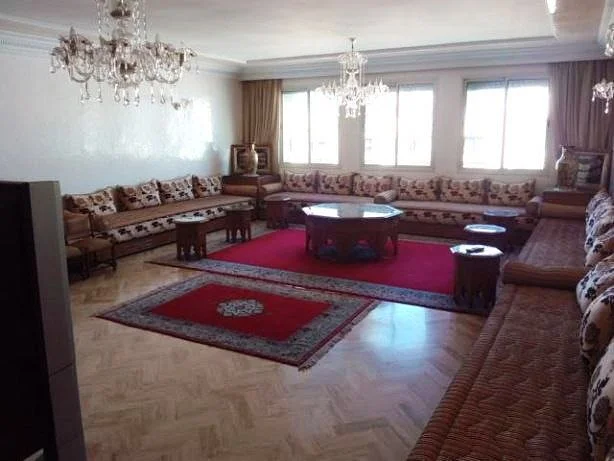 Luxe Appartement in Casablanca met Garage en Lift