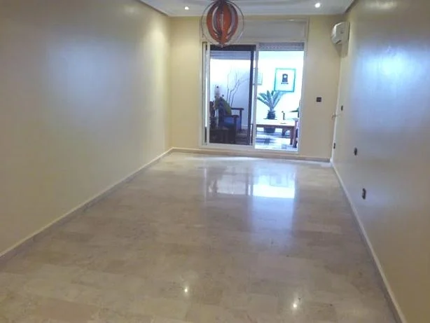 Appartement met Terras in Casablanca