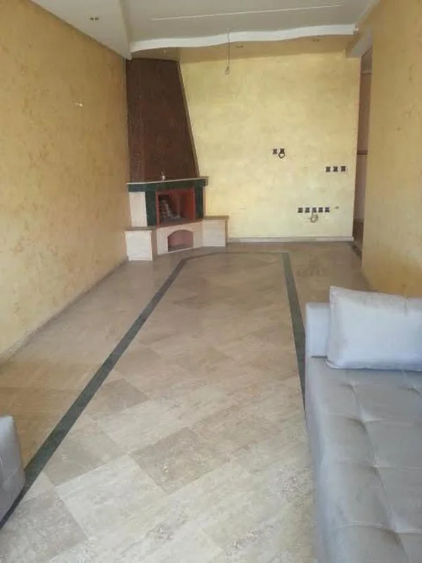 شقة مشمسة للبيع في الدار البيضاء