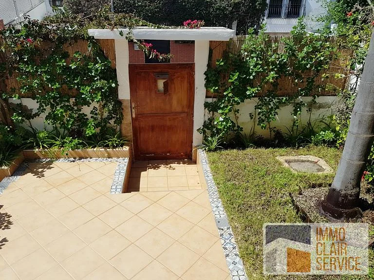 Ruime Villa te Huur in Salé met Tuin