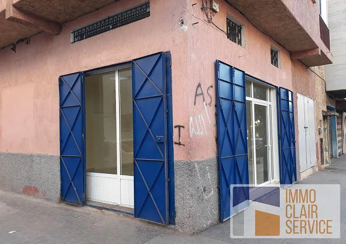 Handelsruimte met 2 Gevels in Salé