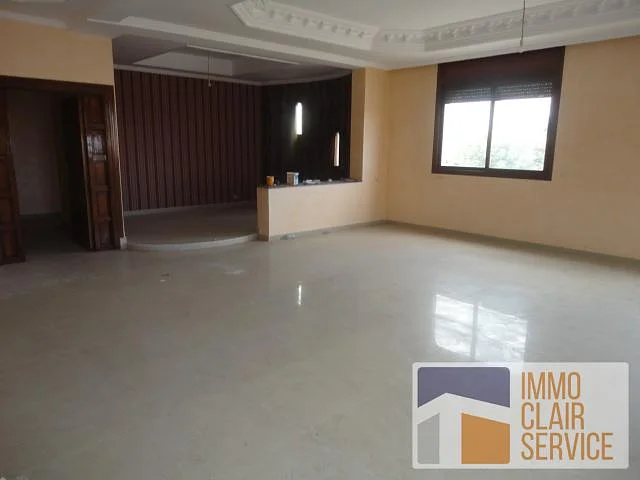 Begane grond villa te huur in Casablanca