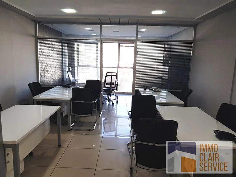 Kantoorappartement met Garage in Casablanca