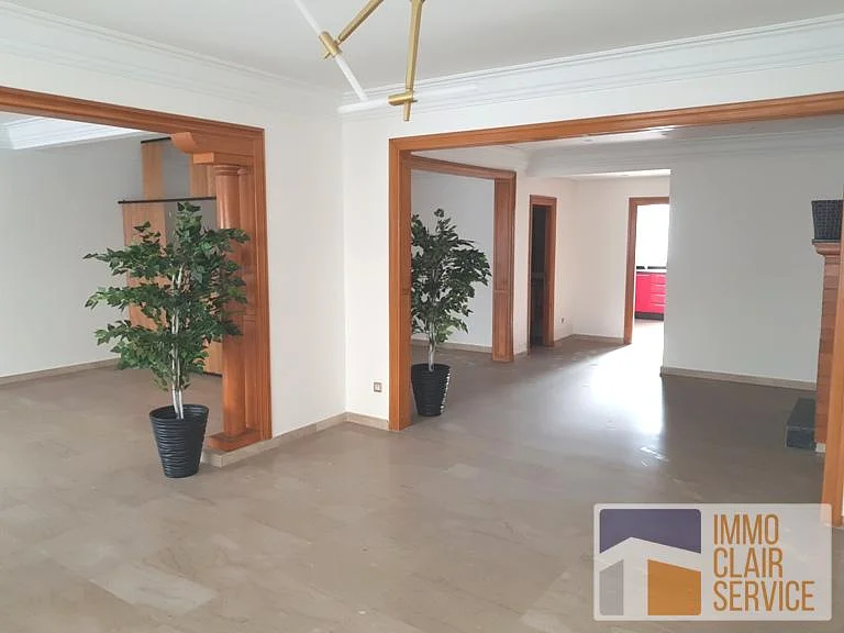 Appartement te Huur in Casablanca