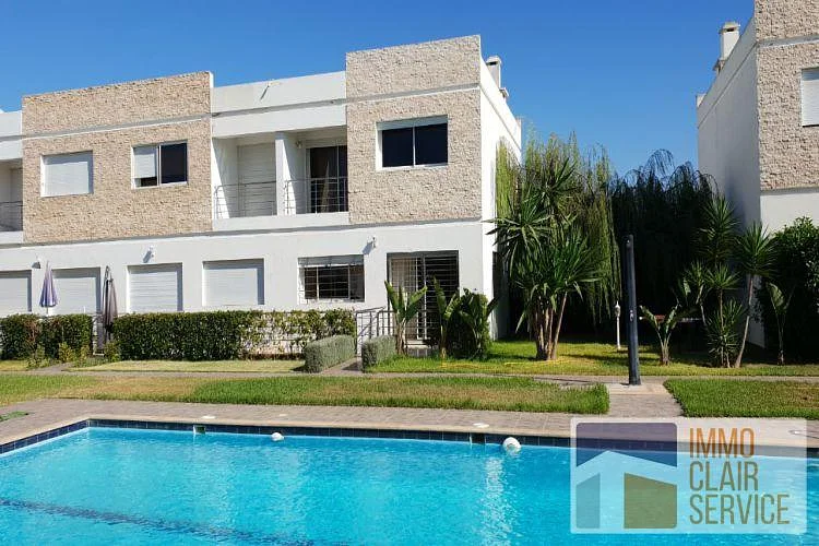 Prachtige Triplex met Tuin en Zwembad in Rabat