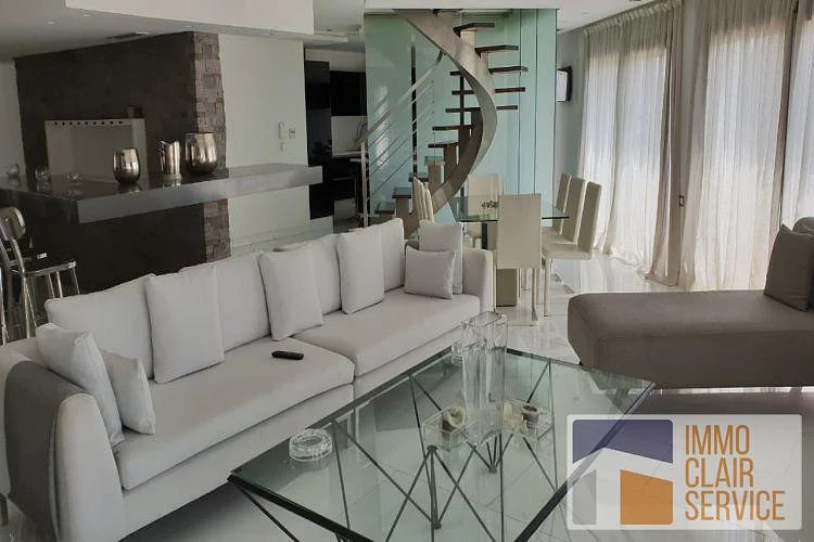 شقة دوبلكس جميلة للبيع في الرباط