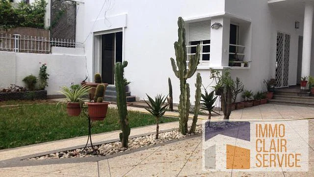 Zonnige Villa in Hoog Agdal met Tuin