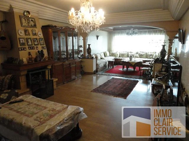 Ruim Appartement met Balkon in Val Fleuri, Casablanca