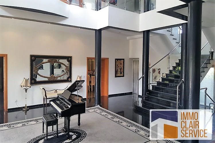 Furnished Villa with Pool and Garden in Rabat