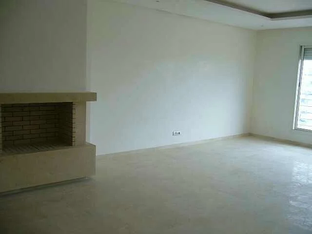 Zonnig Appartement in Beveiligde Residentie met Zwembad