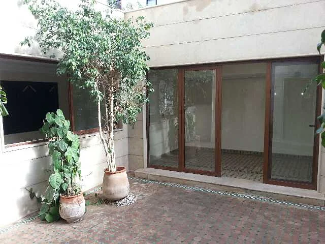Kantoorruimte te huur in Rabat