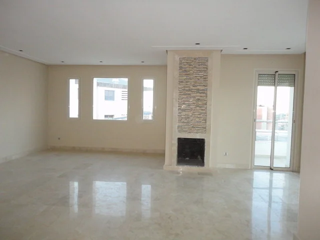 Appartement te Huur in Bouskoura, Casablanca