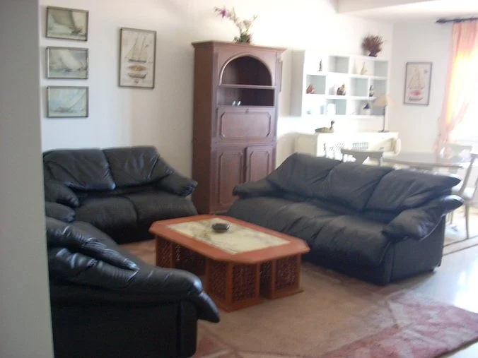 Luxe Appartement met Zeezicht en Zwembad in Mohammedia