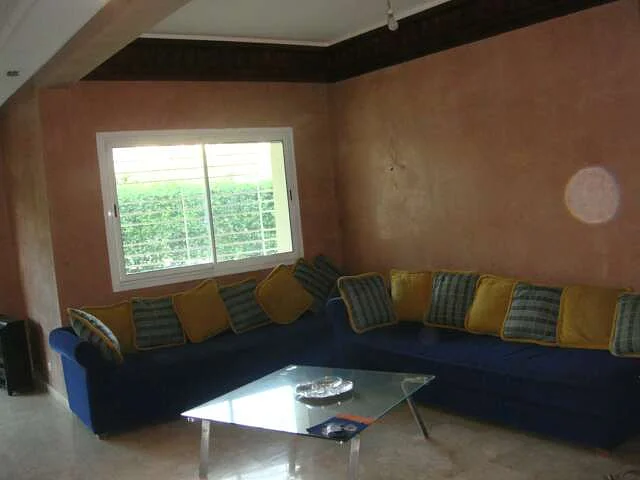 Gemeubeld Appartement in Rustige en Veilige Buurt