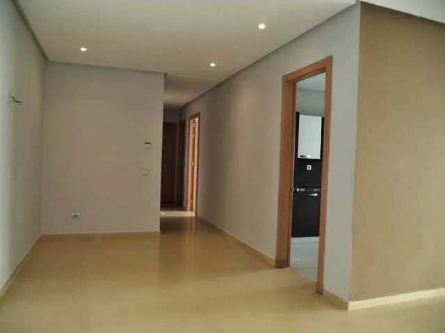 Nieuw Appartement te Huur in Rabat met Uitzicht