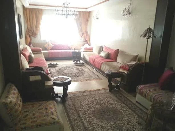 Appartement met Terras in Casablanca