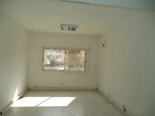 Kantoorappartement dichtbij Mahaj Riad