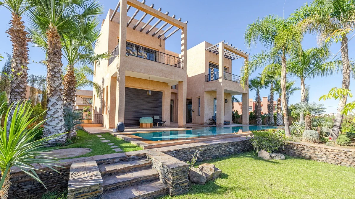 Villa Lahos - Exceptional Golf Front Property