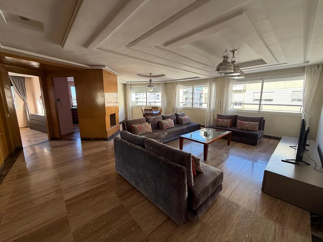 Ruim studio met garage en lift in Val Fleurie