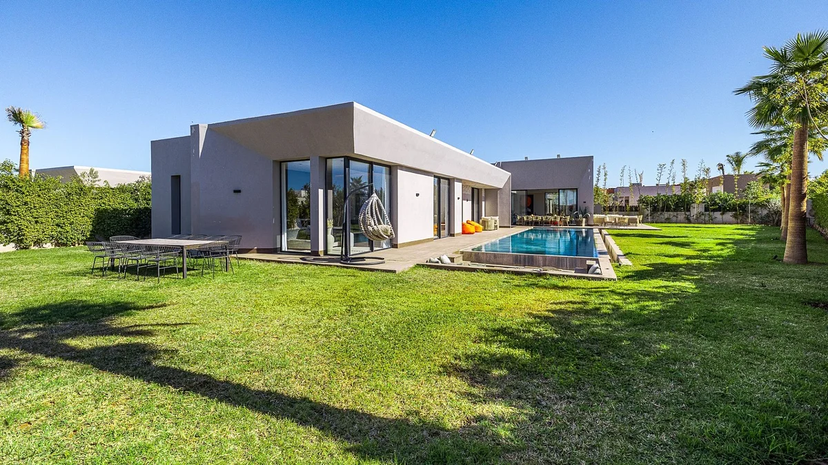 Villa Amytri in de rustgevende Amizmizweg