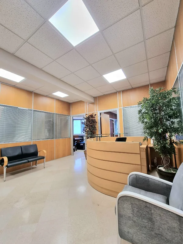 Prachtig Kantoorappartement van 133 m² met Parkeerplaats - Toplocatie in Anfa