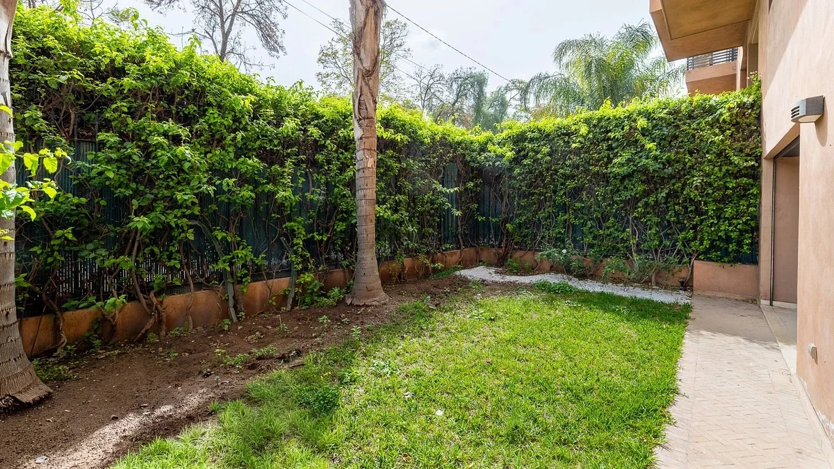 DUPI - Duplex avec jardin privatif au cœur de l’Hivernage