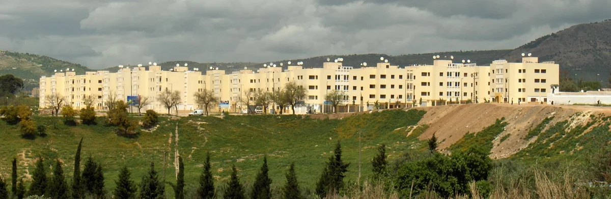 Commercieel Perceel in Fes, Dichtbij Centrum