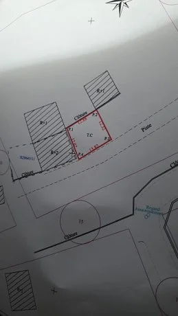 Lot de 3 terrains 166m2