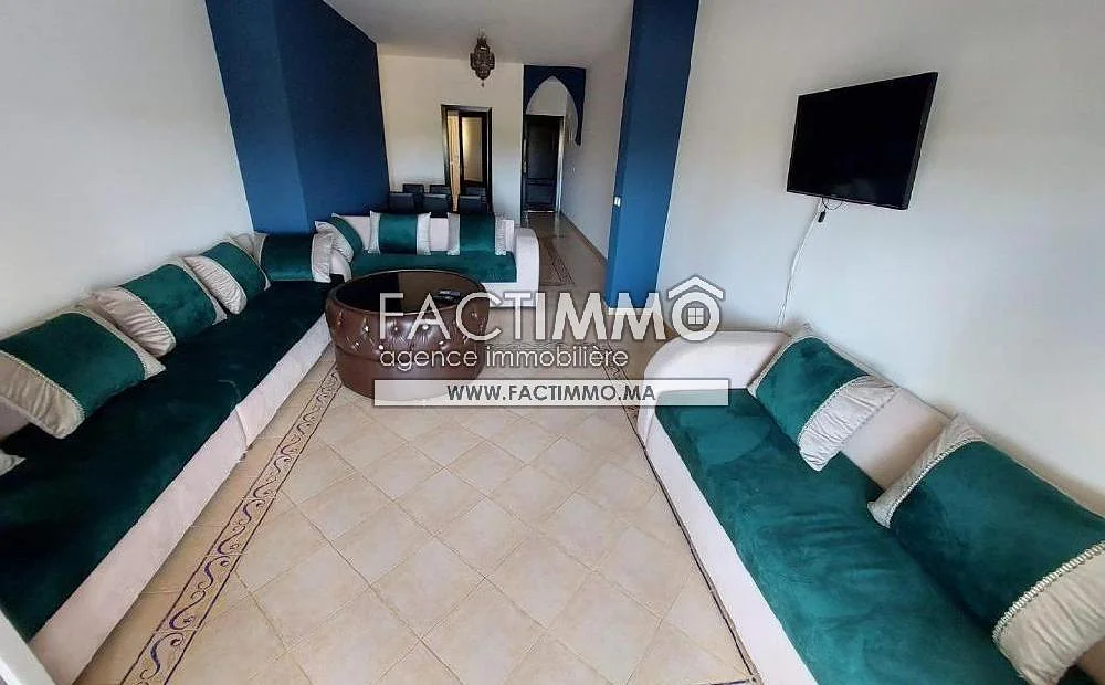 شقة فاخرة في واد لاو بإطلالة رائعة