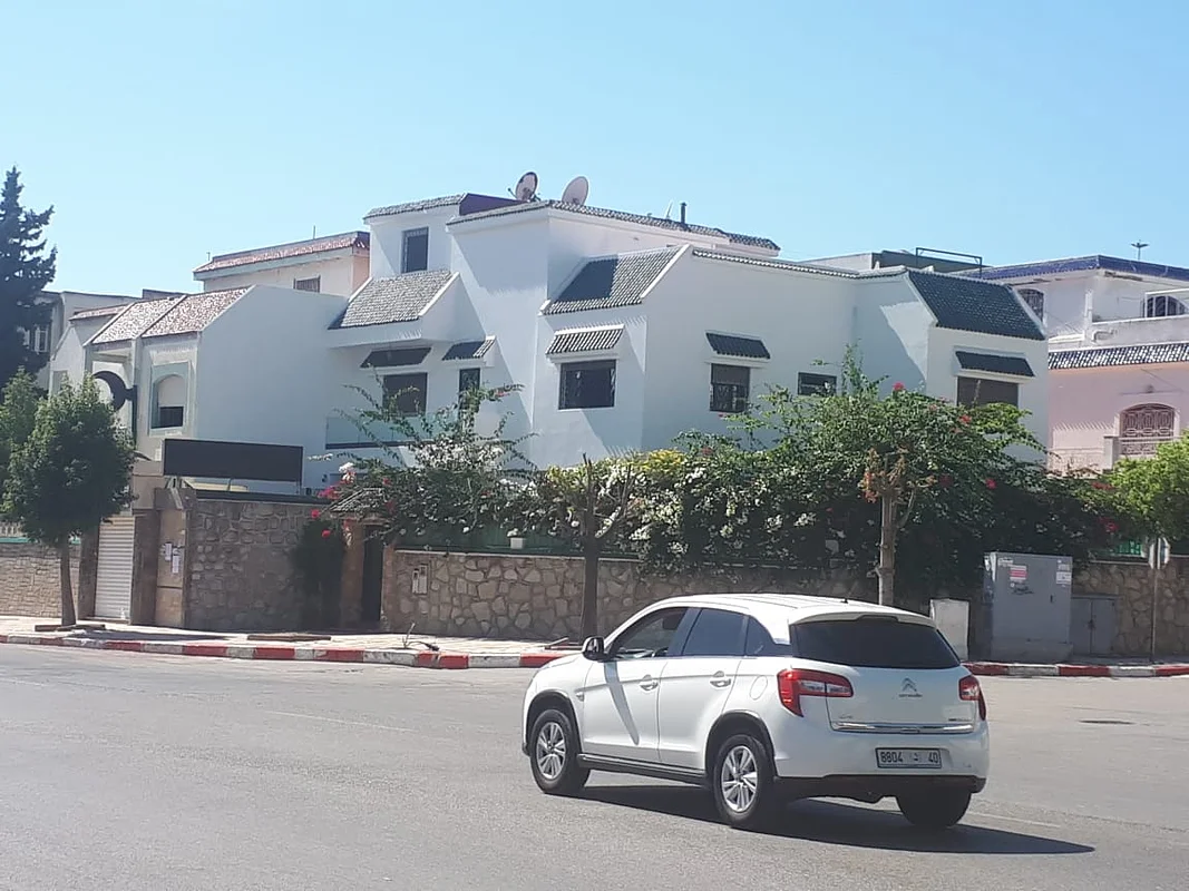 فيلا للبيع في طنجة