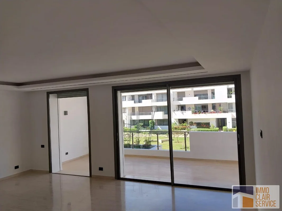 Charming 2-Bedroom Apartment in Secure Residence